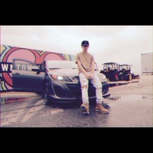 Meet your Posher, Christian